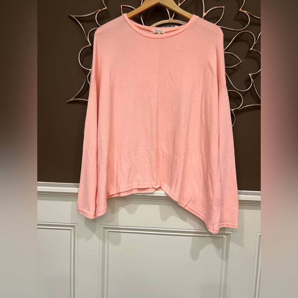 River Island Long Sleeve Light Knit Asymmetrical Swing Top